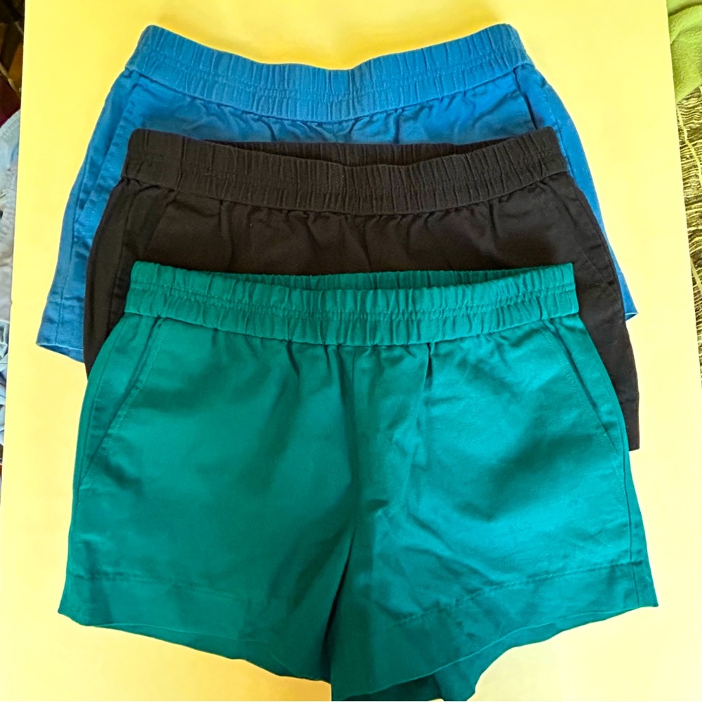 J Crew Cotton Elastic Waist Pull On 2 Pocket Shorts Ladies Size 4, 3 Pairs